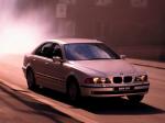 BMW 528i Sedan 1995 года